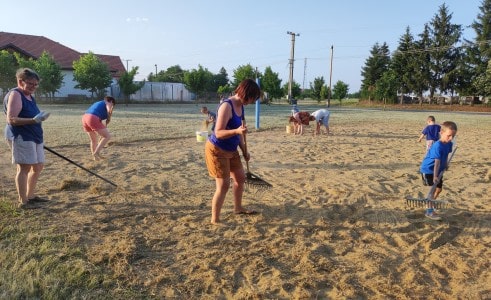 Rózsa-Vát Egyesület röplabdapálya munka