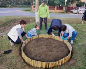 Rózsa-Vát Egyesület tulipánkert építés